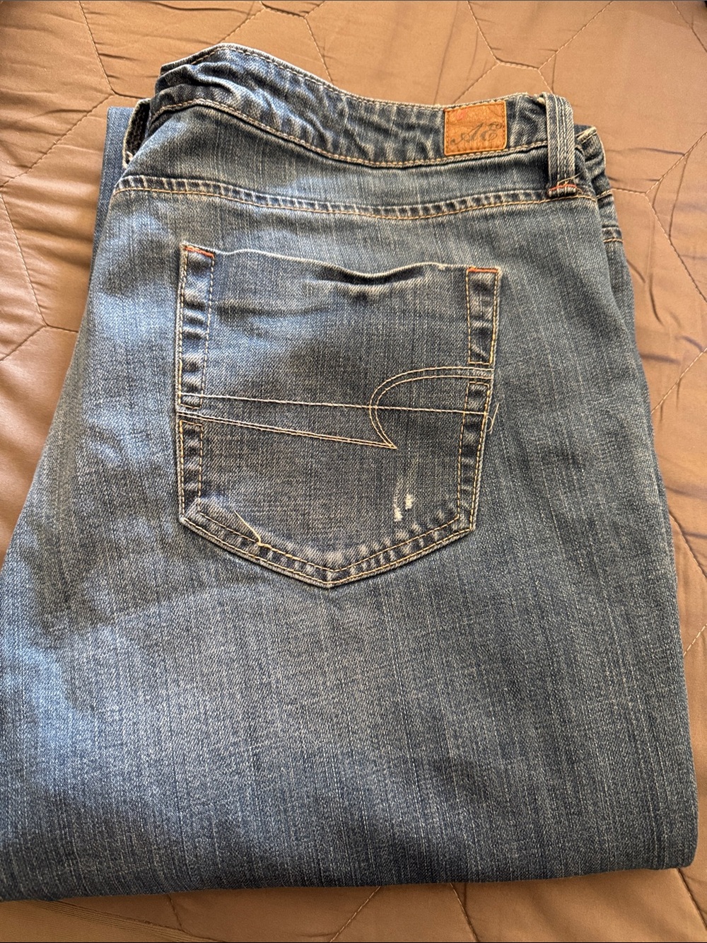 American Eagle Outfitters True Boot Distressed women Blue Denim Jeans